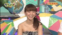 AKB48大島優子の肩出しエロ衣装キャプチャ画像