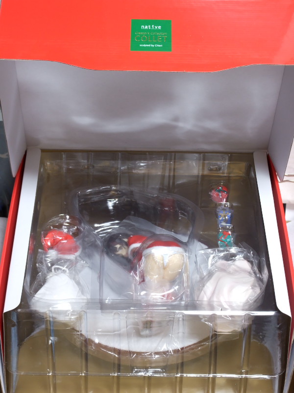Na_Collet_Box_002.jpg